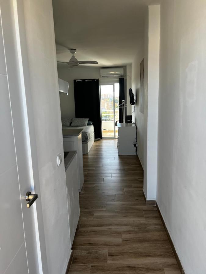 Lovely Apartment In Торремолинос Экстерьер фото